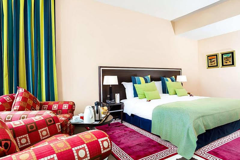 Atlas Rif Front Beach Tanger Hotel מראה חיצוני תמונה